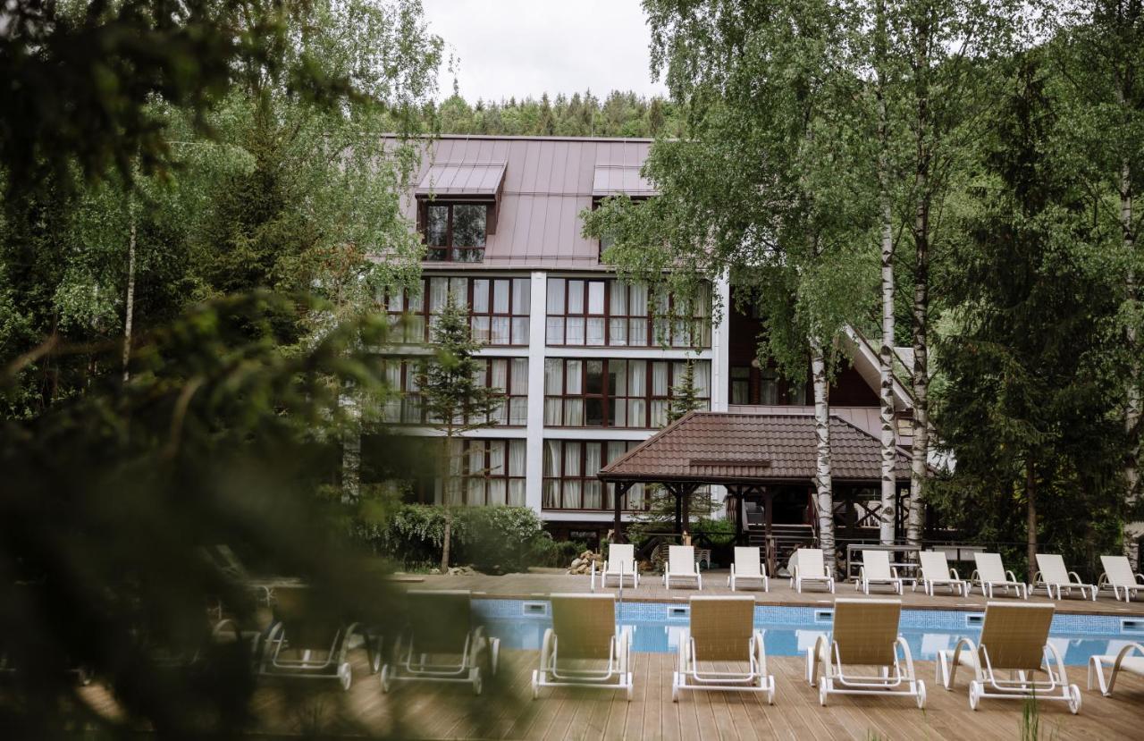 Yaremche Club Hotel Ngoại thất bức ảnh