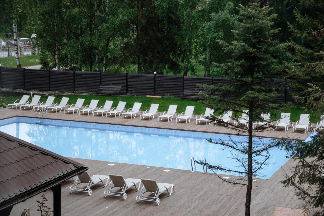 Yaremche Club Hotel Ngoại thất bức ảnh