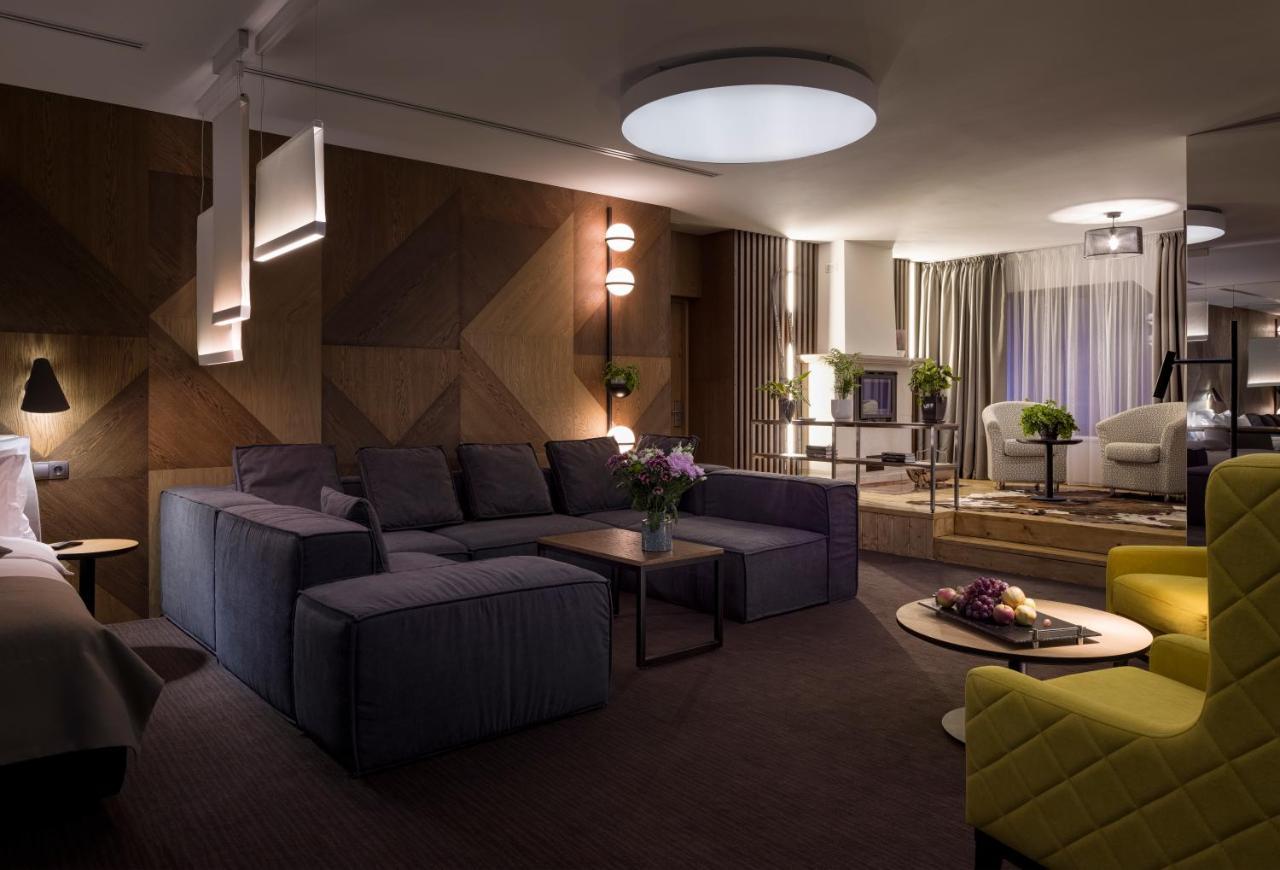 Yaremche Club Hotel Ngoại thất bức ảnh