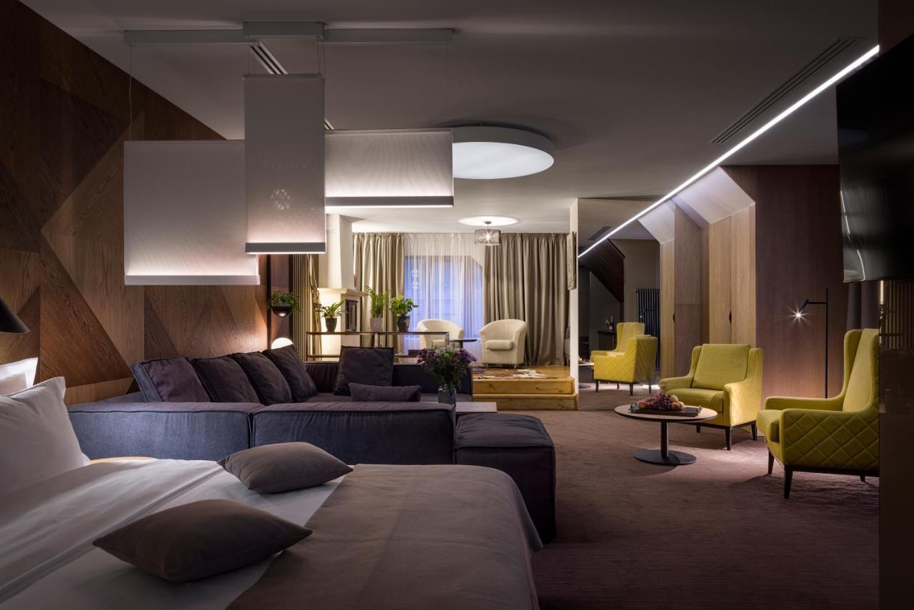 Yaremche Club Hotel Ngoại thất bức ảnh
